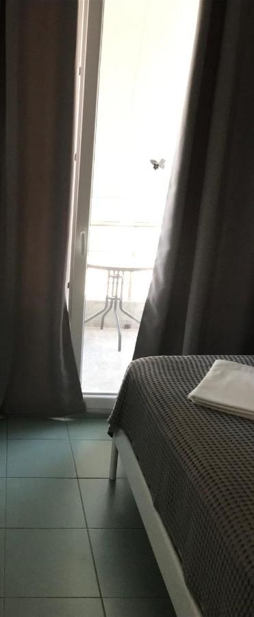 Comfort& Néoi Epivátai Exteriér fotografie